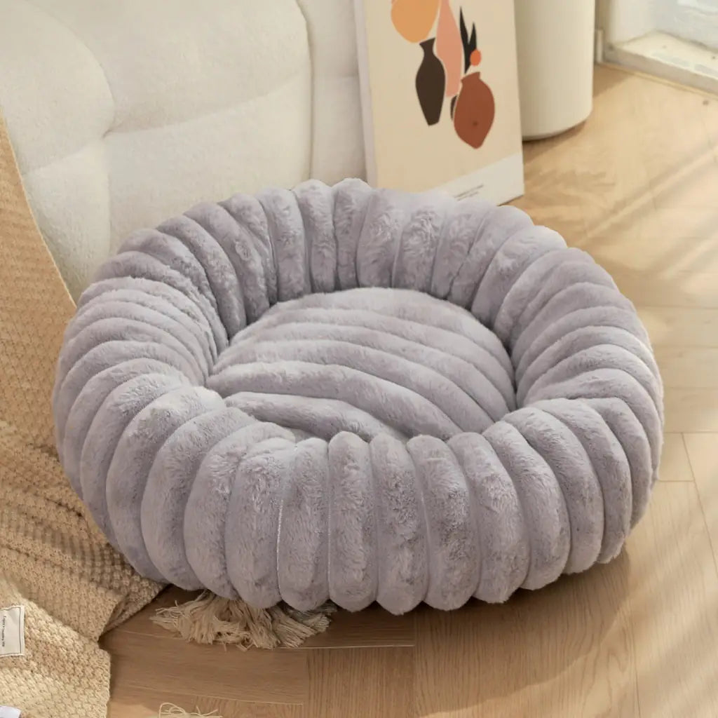 Striped Rabbit Plush Pet Bed – Round, Long-Hair, Winter Mat for Cats & Dogs