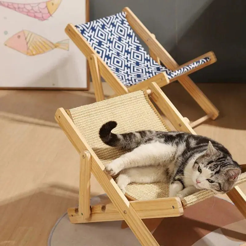 Cat Scratch Recliner – Summer Lounger & Bed in One