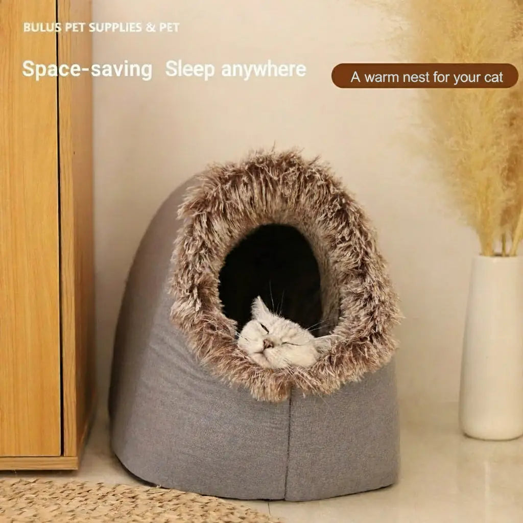 Alpine Retreat - Portable Plush Pet Bed for Cats & Small Dogs