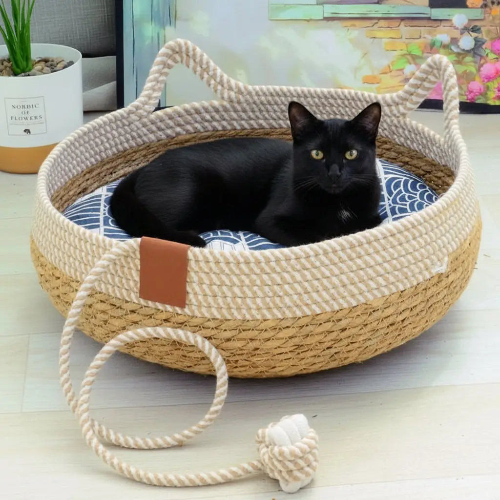 Natural Weave Cat Bed - Breathable & Cozy Pet Cushion