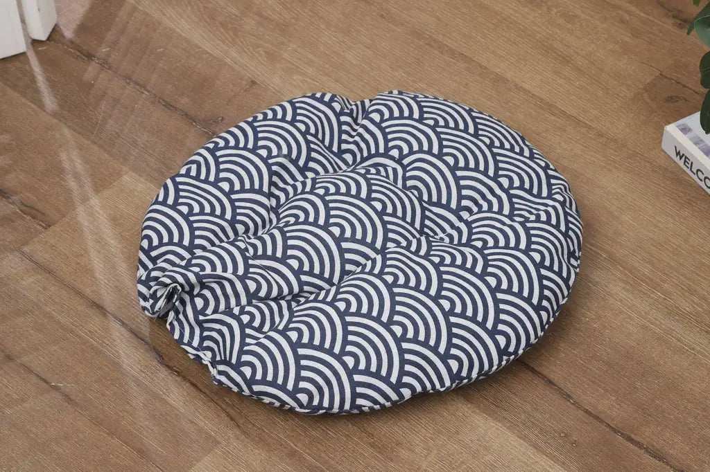 Woven Comfort Nest - All-Season Rattan Pet Bed